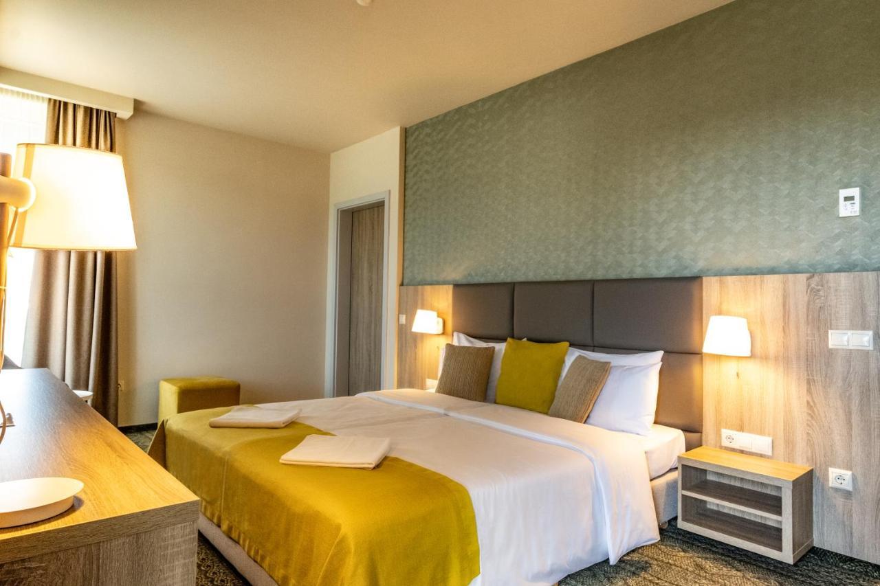 Lignum Hotel Miskolc Luaran gambar
