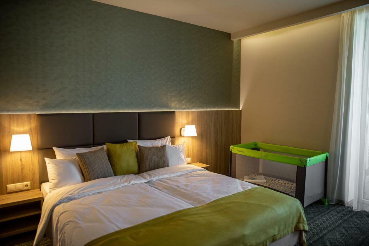 Lignum Hotel Miskolc Luaran gambar